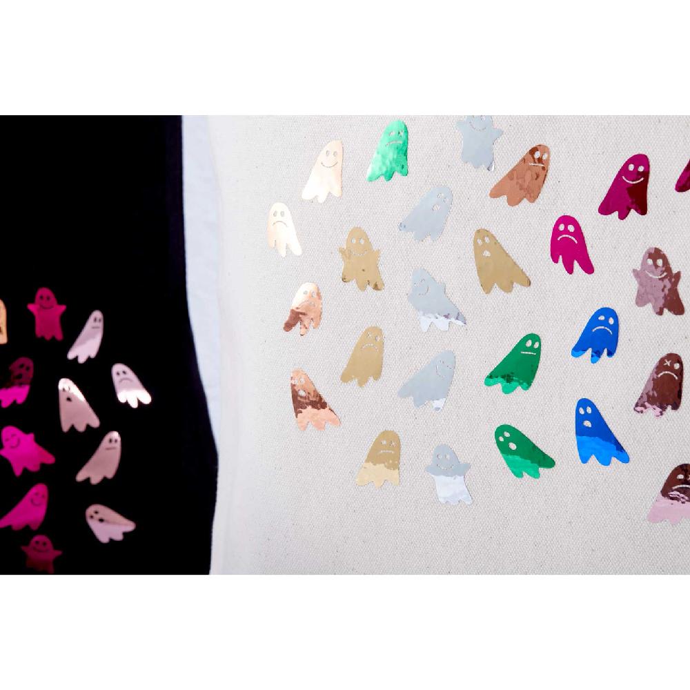 Metallic: Mirror-like metallic finish HTV