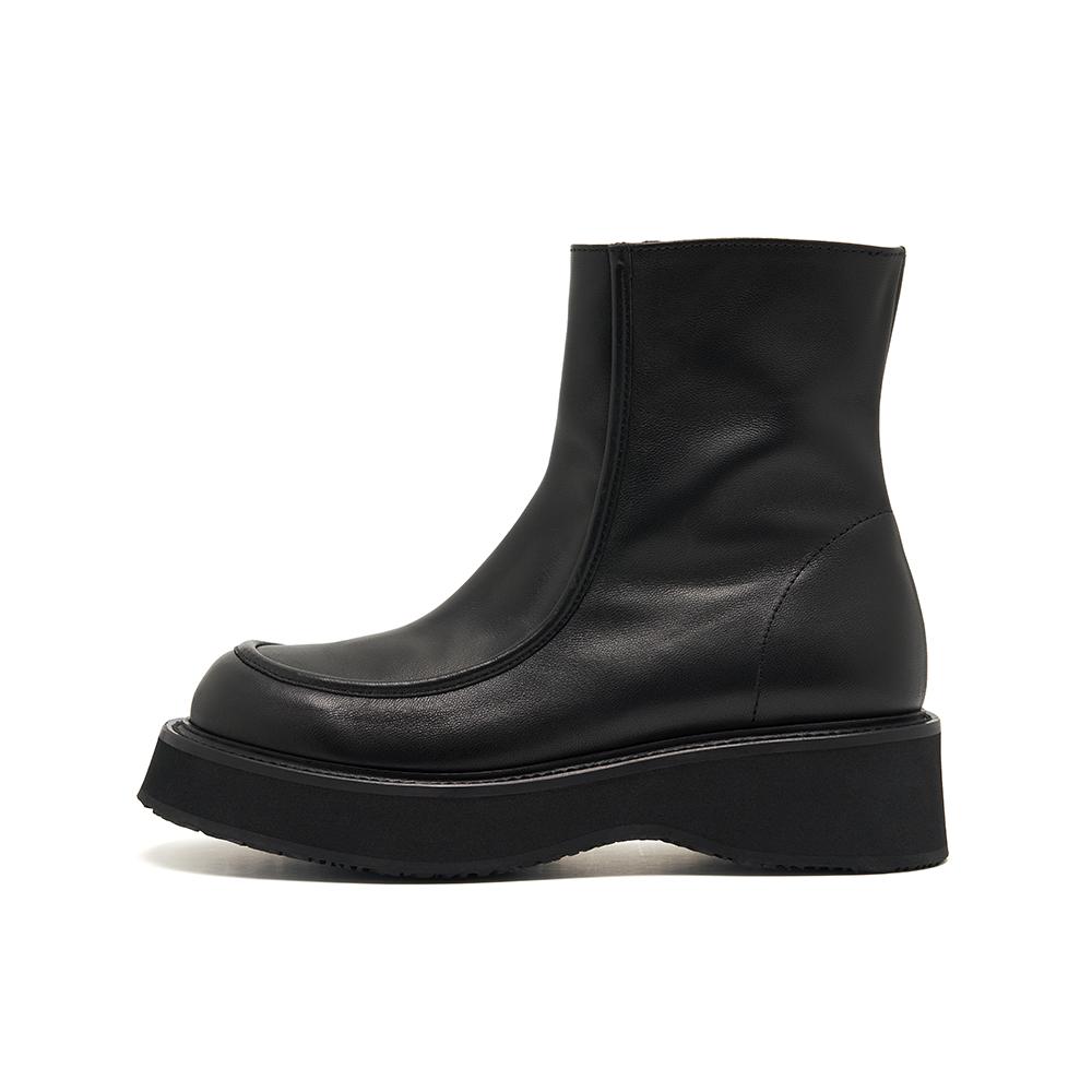 INTHESTAR IS_221399BK